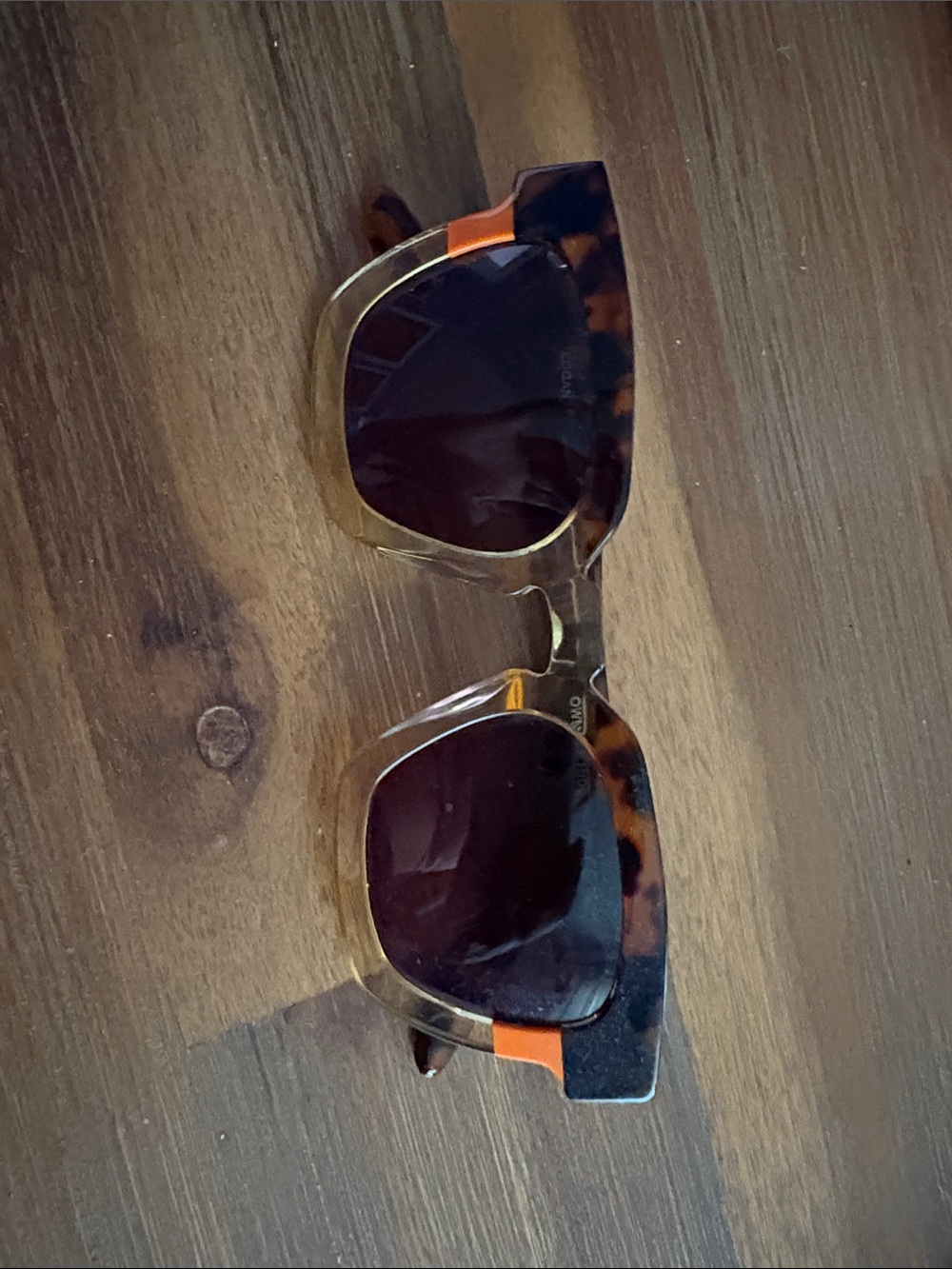 Tortoiseshell Square Sunglasses with Brown Lenses